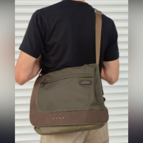 TUMI T-Tech 51128 Messenger Bag in Dark Brown and Olive Green - Picture 1 of 14
